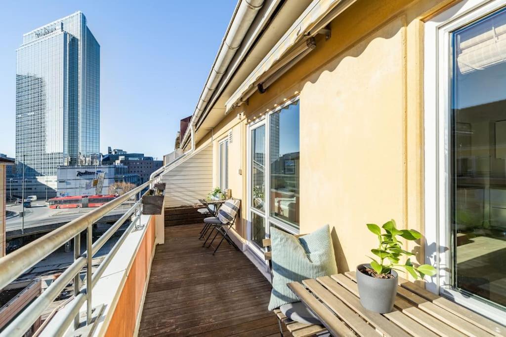 Location Station& Garage Parking Apartamento